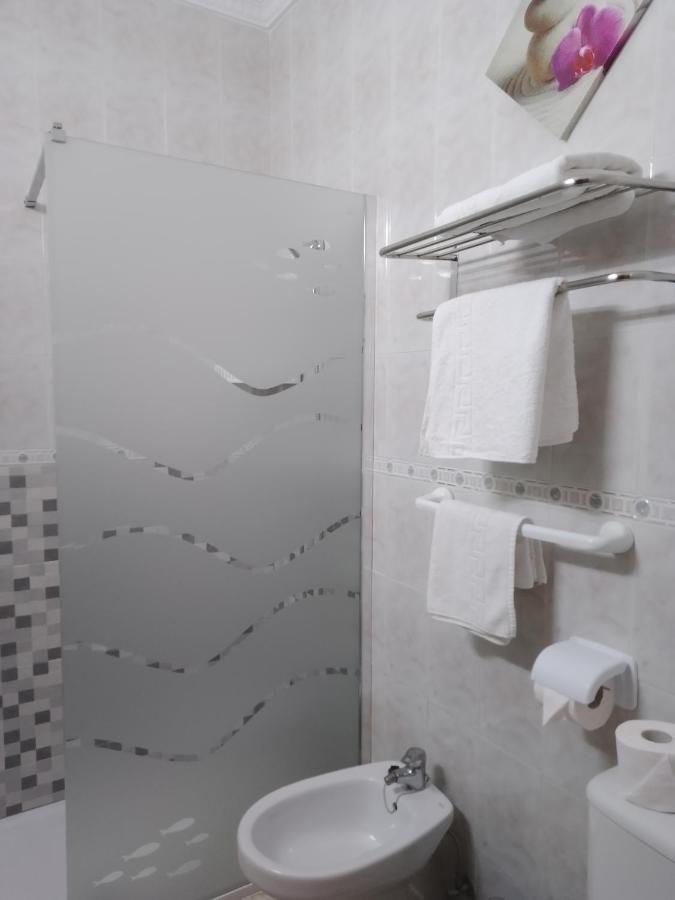 Hostal Los Arcos Hotel Chipiona Kültér fotó