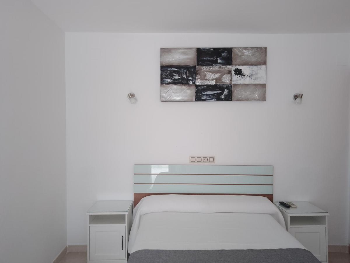 Hostal Los Arcos Hotel Chipiona Kültér fotó