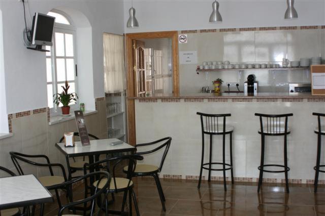 Hostal Los Arcos Hotel Chipiona Kültér fotó