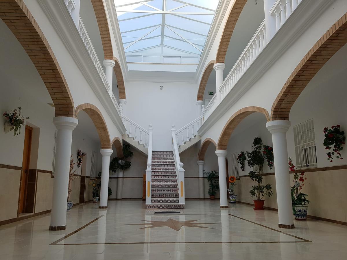 Hostal Los Arcos Hotel Chipiona Kültér fotó