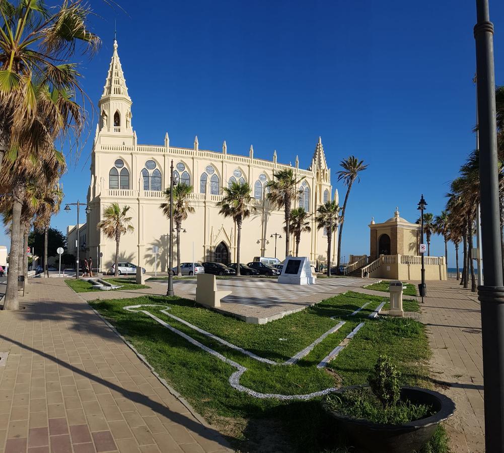 Hostal Los Arcos Hotel Chipiona Kültér fotó